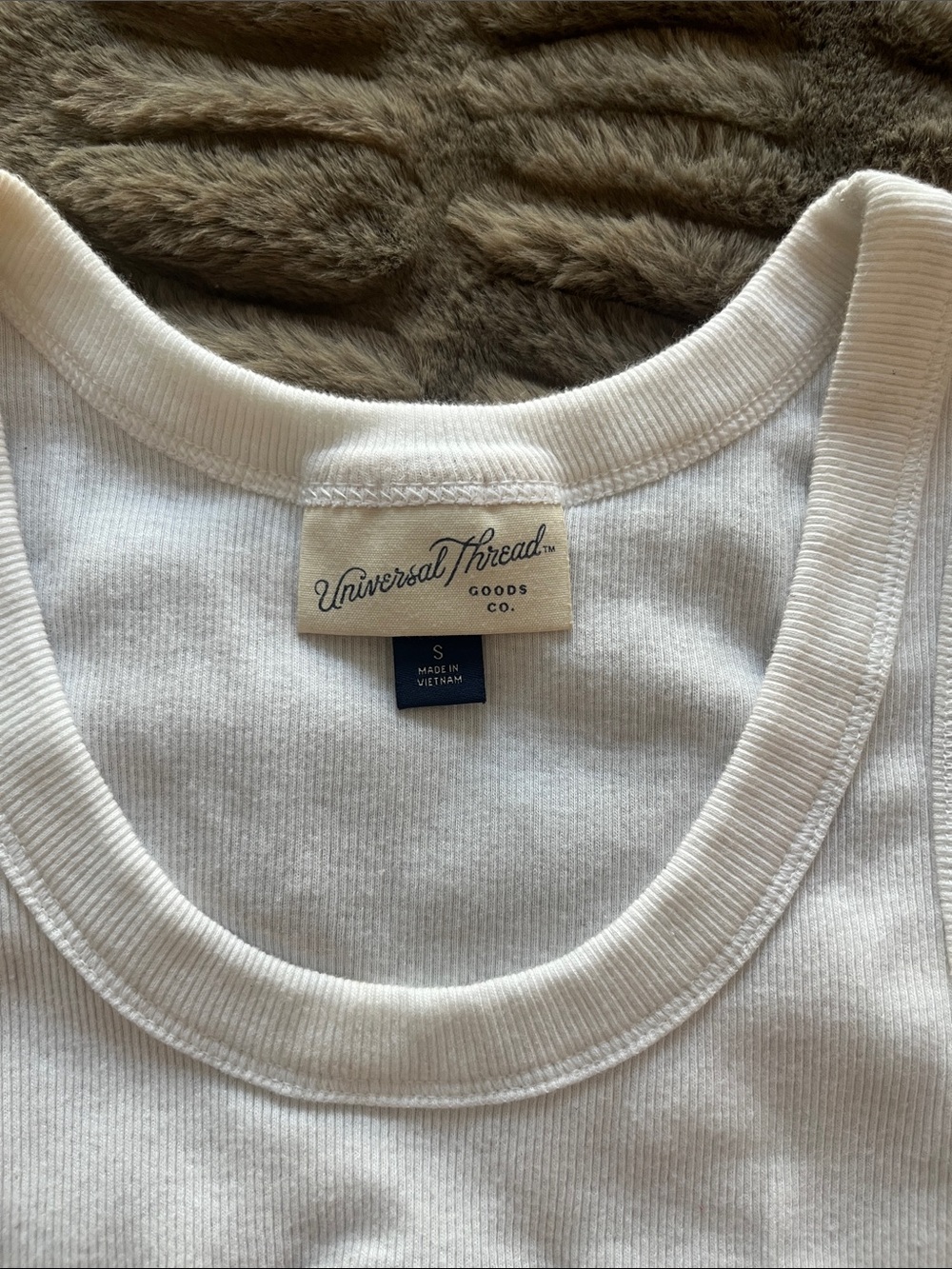 Universal Thread • White Ribbed Tank with Flag Patch - Picture 2 of 6